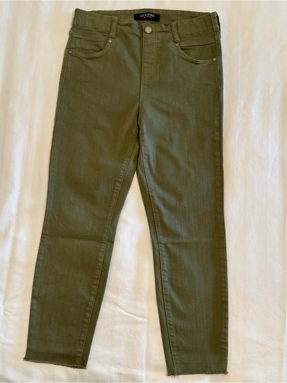 Liverpool Size 6/28P Gia Glider Color Aloe NWOT